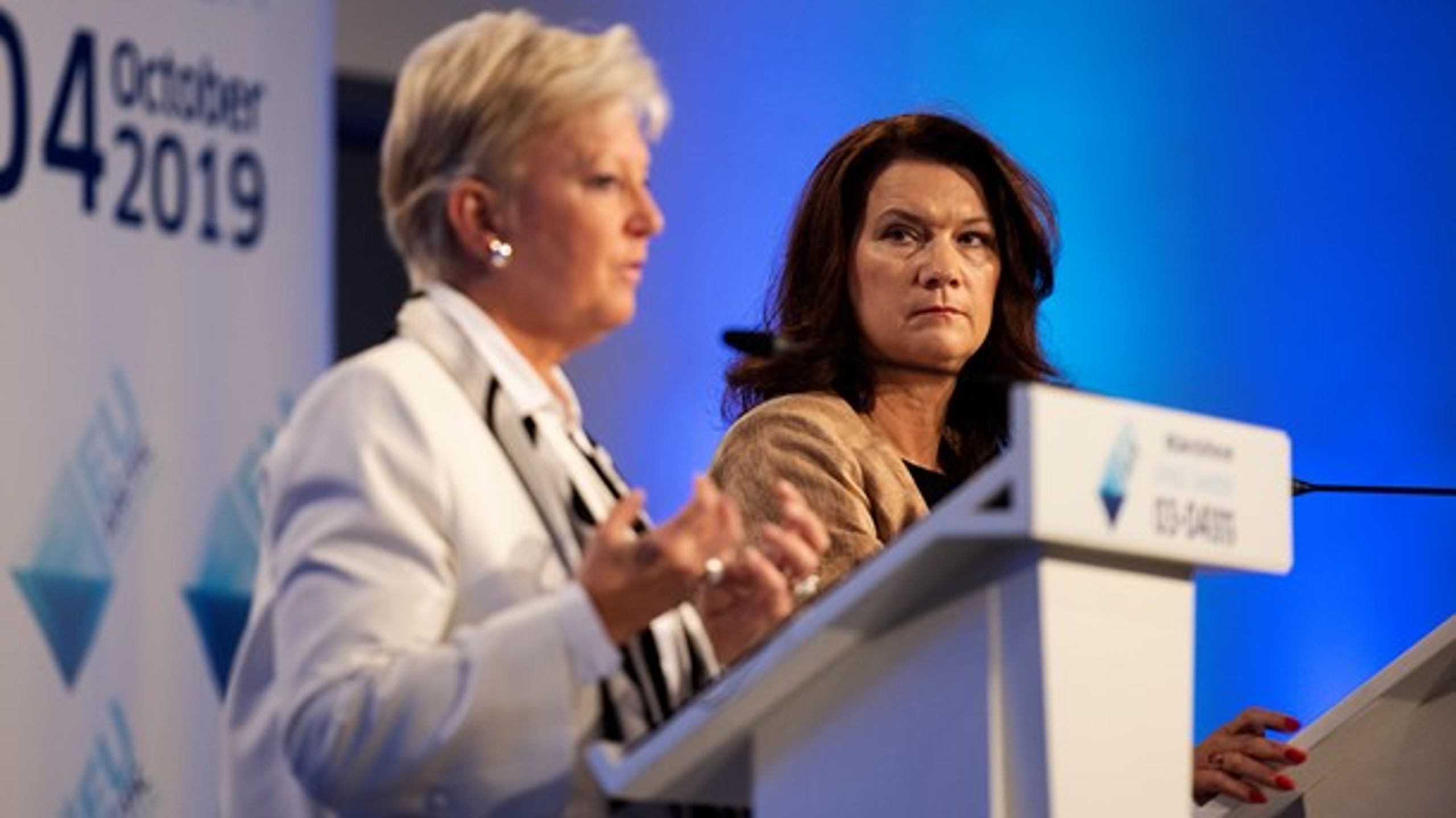 Utrikesminister Ann Linde (S) och EU:s arktiska ambassadör Marie-Anne Coninsx vid EU Arctic Forum i Umeå 2019.