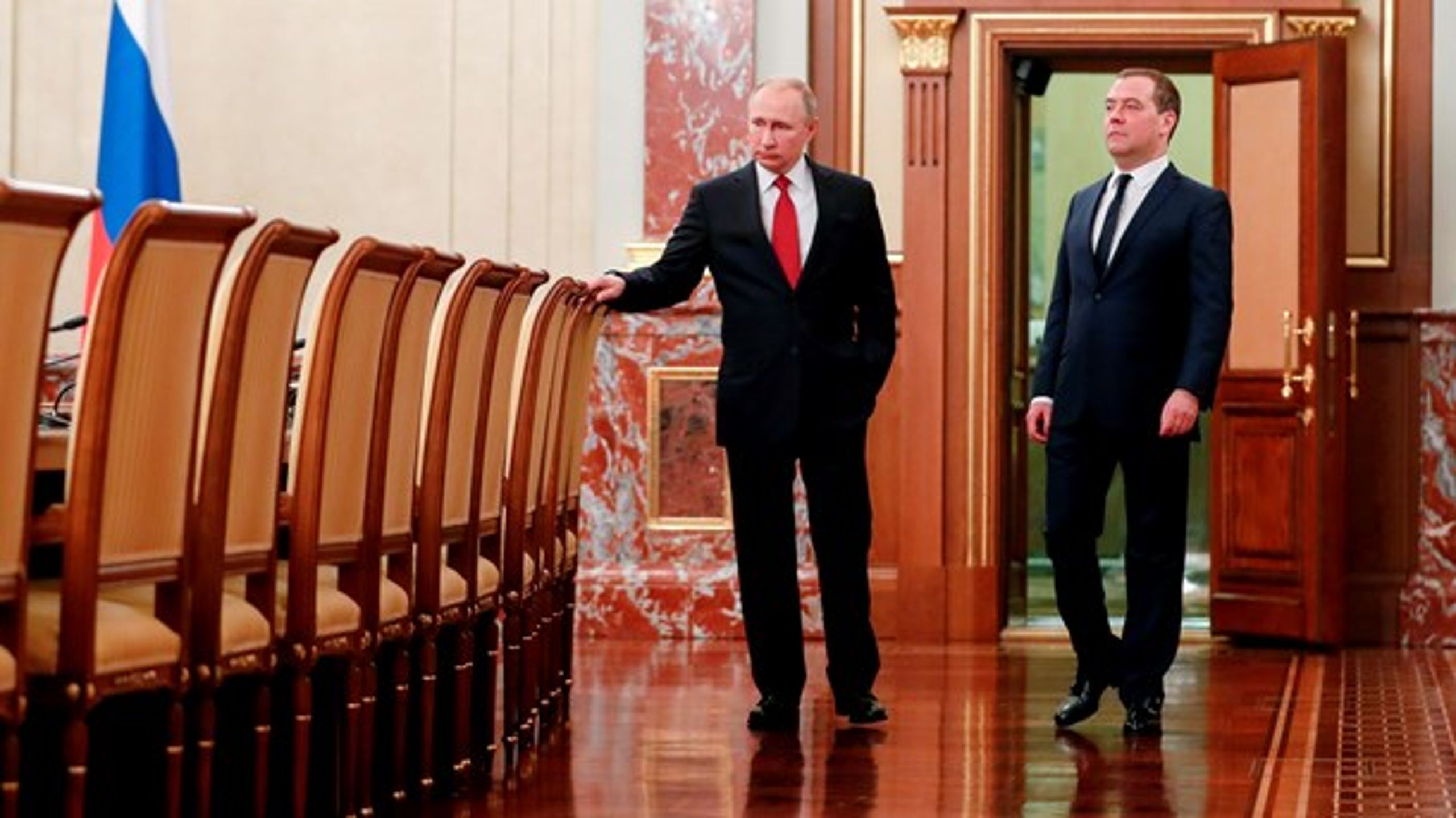 Ryska presidenten Vladimir Putin med&nbsp;Dmitrij Medvedev.