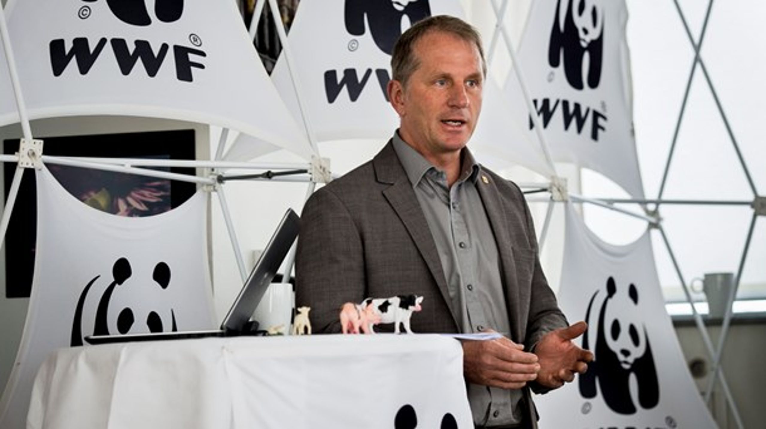 Från Skogsstyrelsen till Världsnaturfonden WWF. Nu går Håkan Wirtén vidare och blir generaldirektör för SMHI.