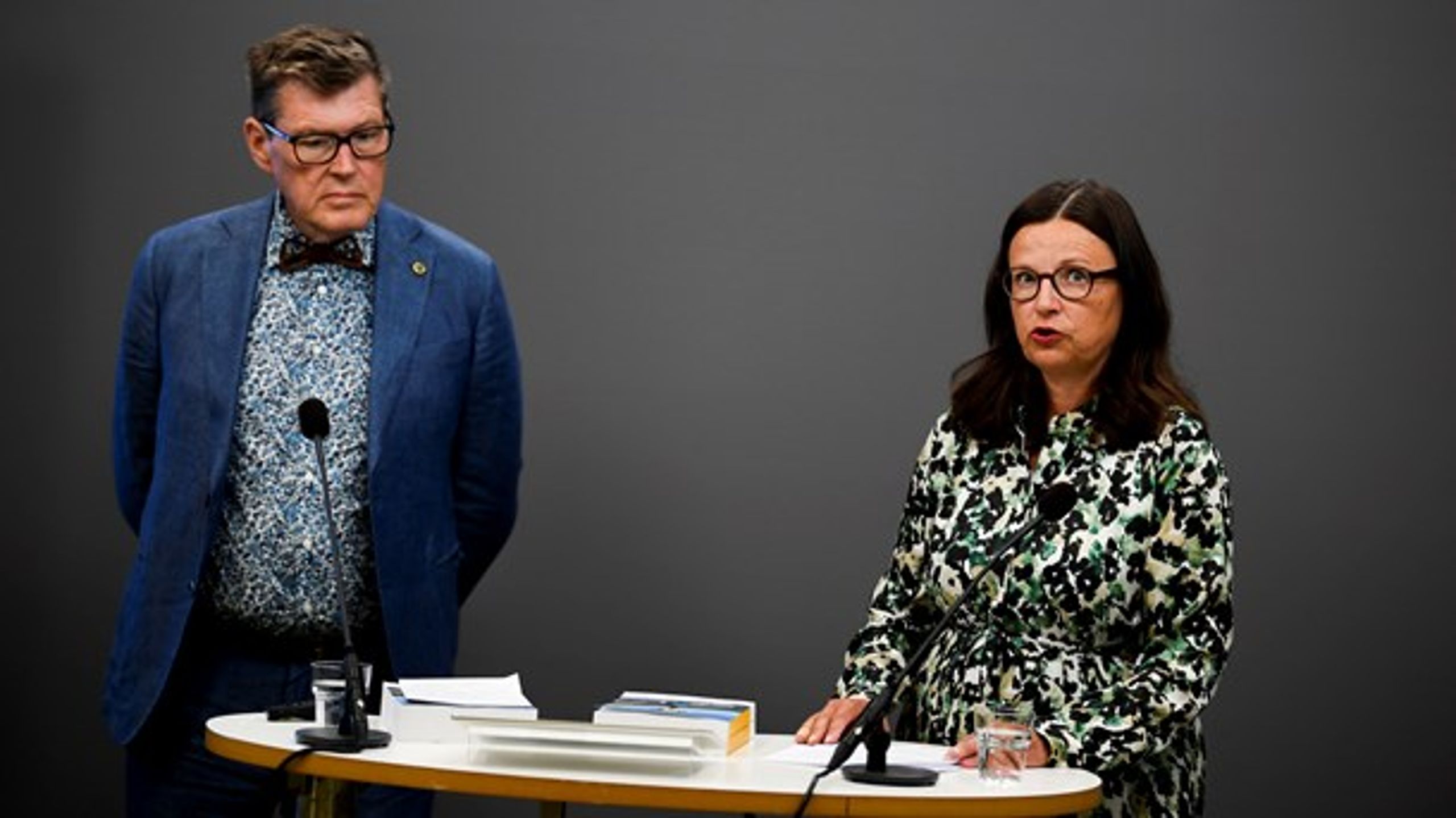 Jörgen Tholin, regeringens utredare och Anna Ekström (S), utbildningsminister presenterade betygsutredningen i augusti.