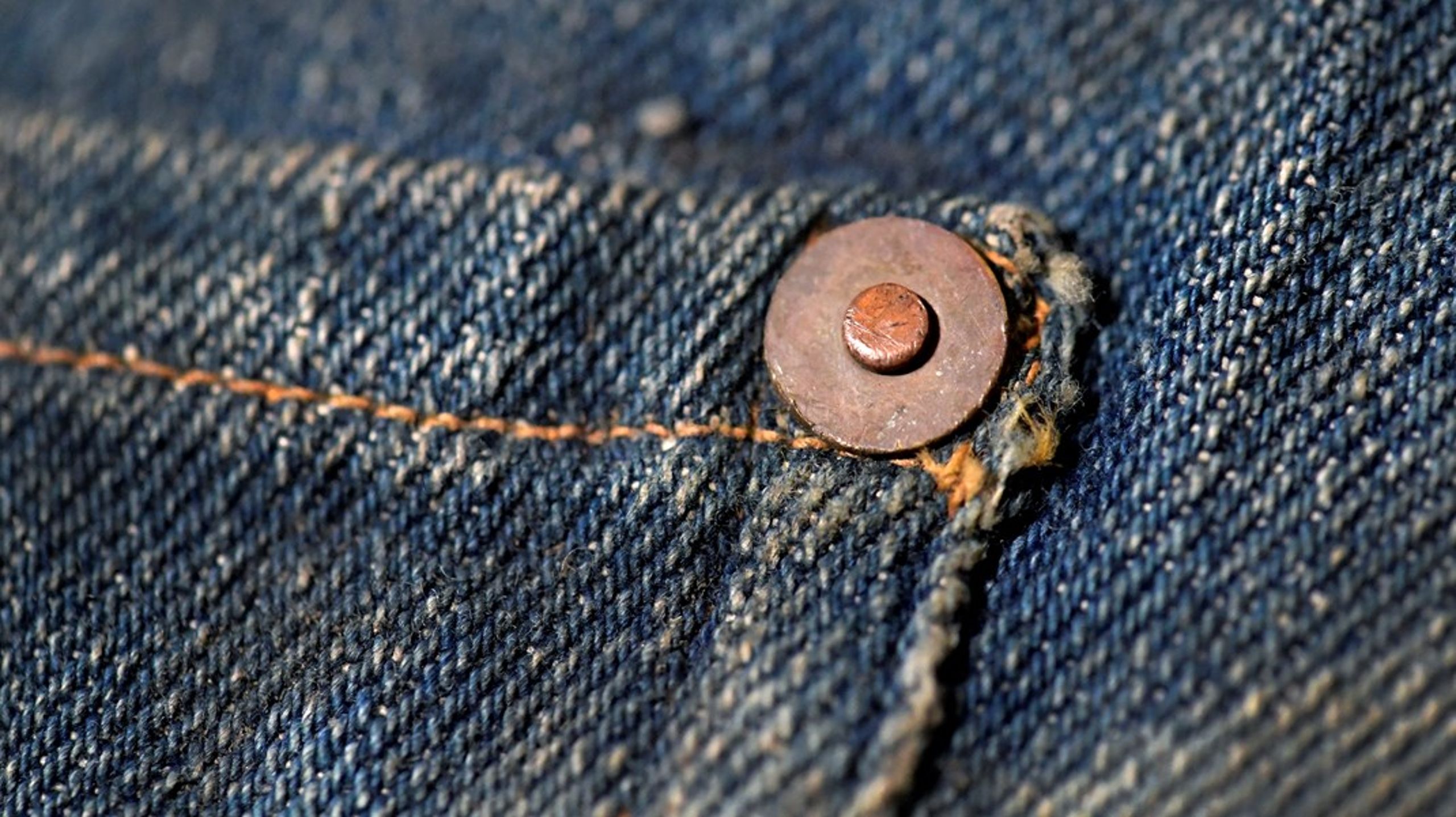 Företaget Levi's var först med att slå in nitar i jeansen och hade patent på det mellan åren 1873-1890.<br>