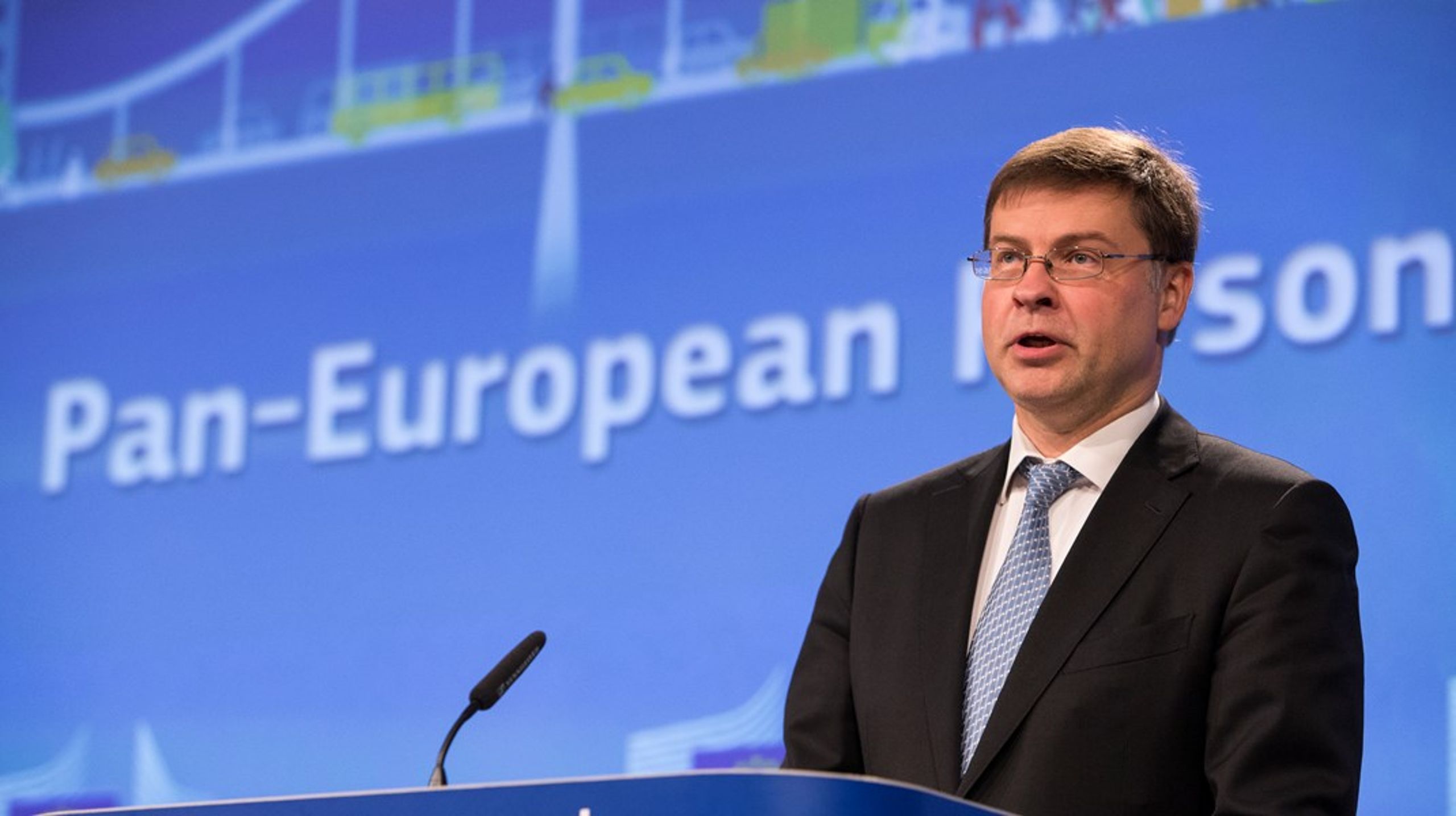 Valdis Dombrovskis handelsutspel behöver mer kött på benen, menar svenska parlamentariker<br>