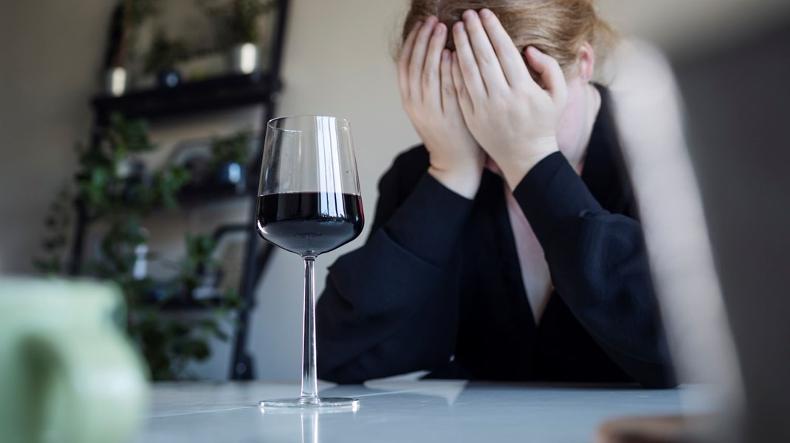 ”Alkoholskatt har många fördelar, förutom att bidra med resurser till bland annat sjukvård och polis så leder högre skatter även till lägre alkoholkonsumtion och mindre alkoholskador.”