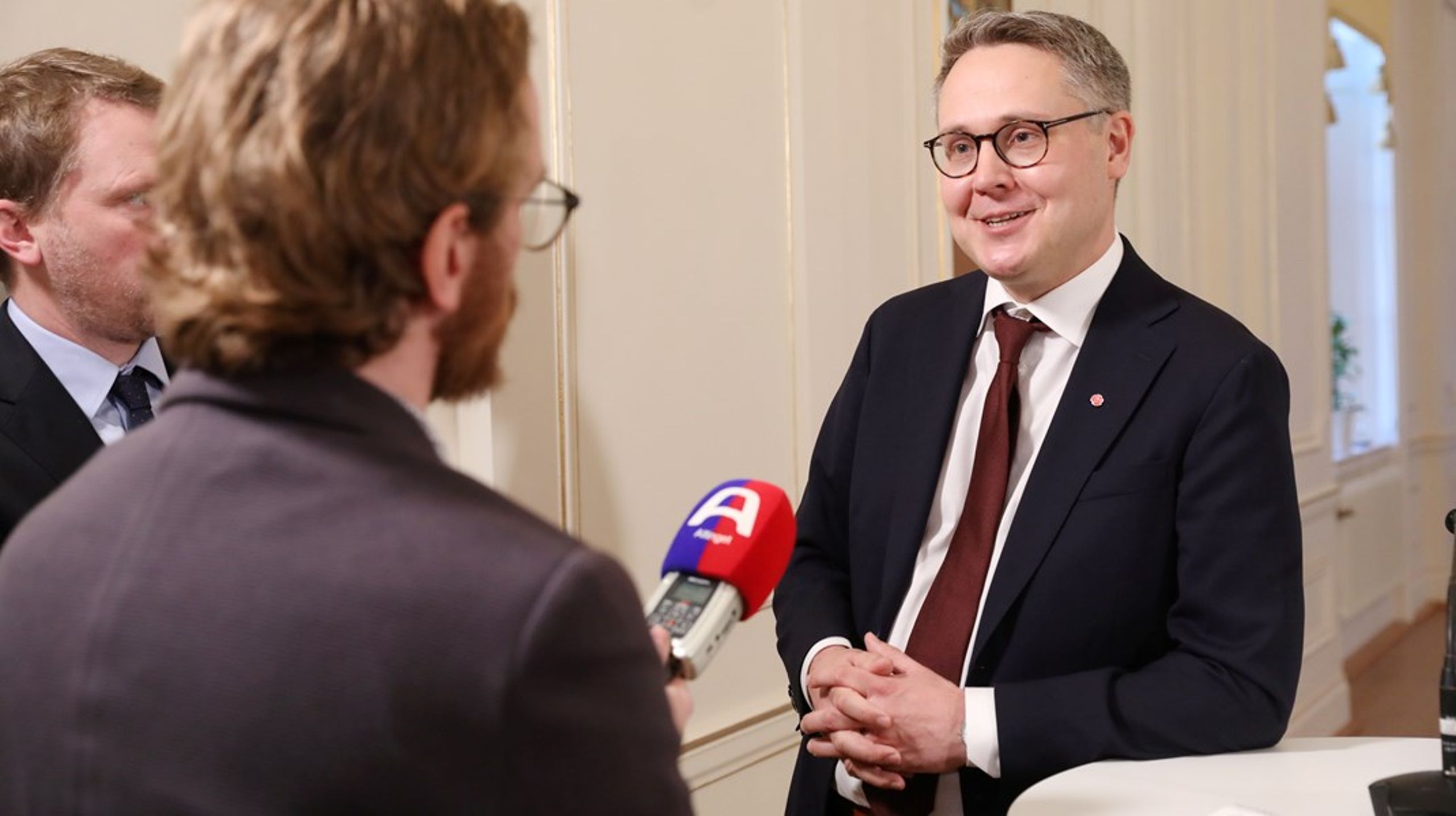 Johan Danielsson (S) intervjuas av Altinget i samband med presentationen av regeringens nya ministrar.