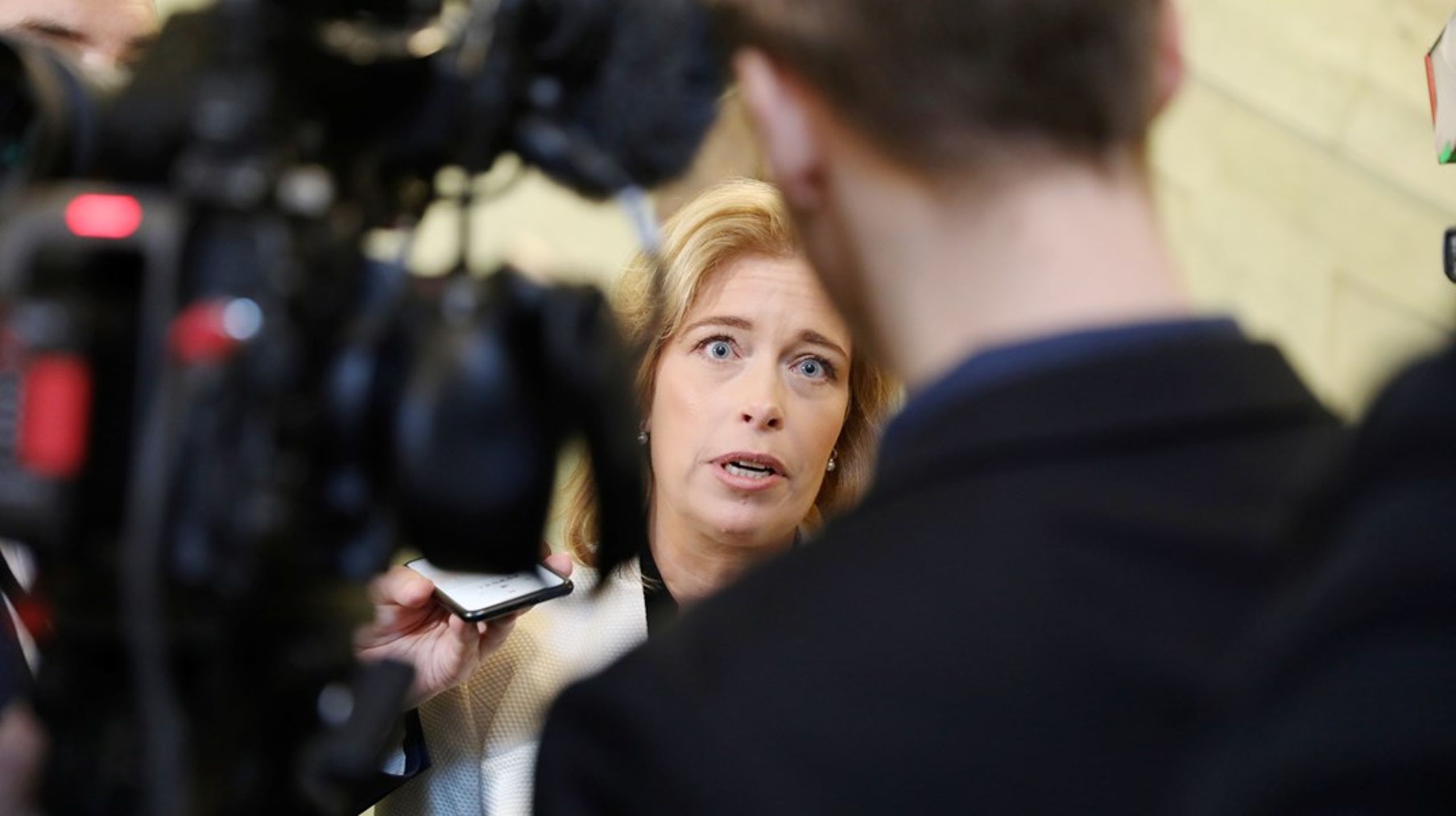 Annika Strandhälls närmaste man blir Anders Grönvall. Regeringen har även utsett statssekreterare åt nya energi- och digitaliseringsministern samt landsbygdministern.