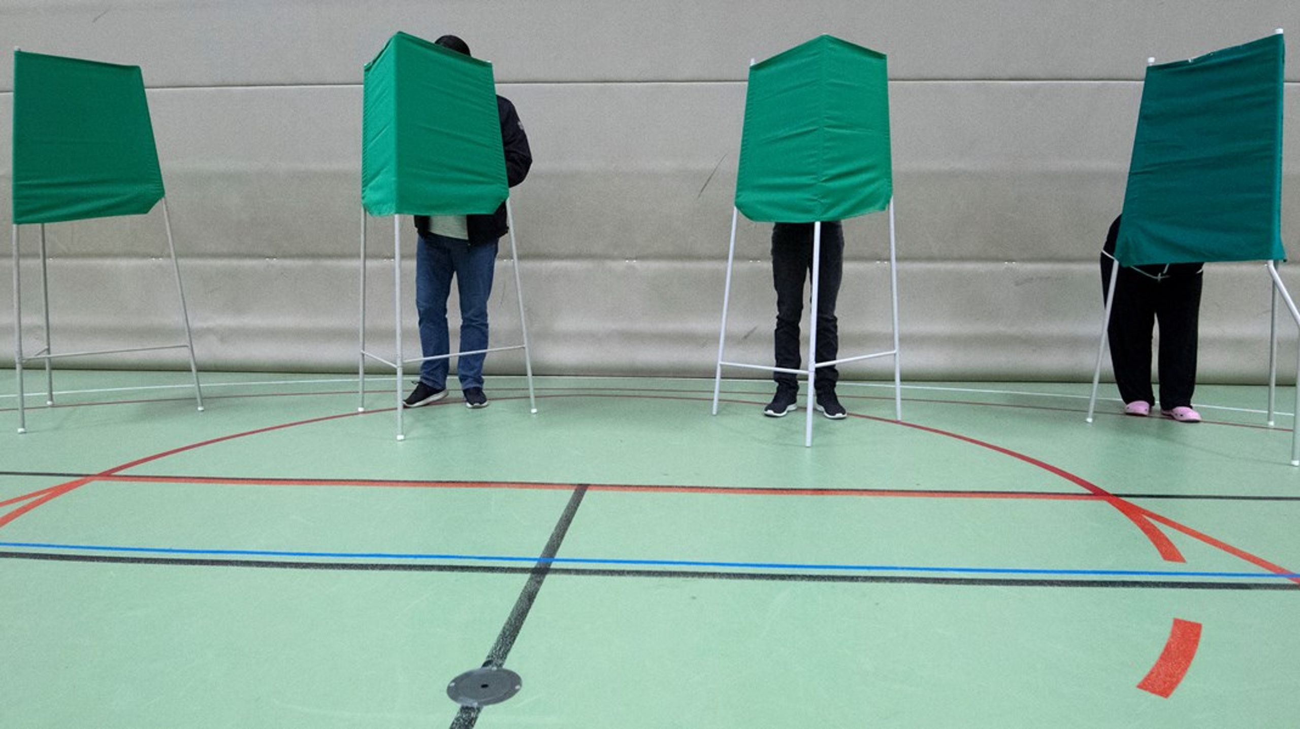 ”Väljarinformationen i val- och röstningslokaler ska vara anpassad till olika väljargrupper.”