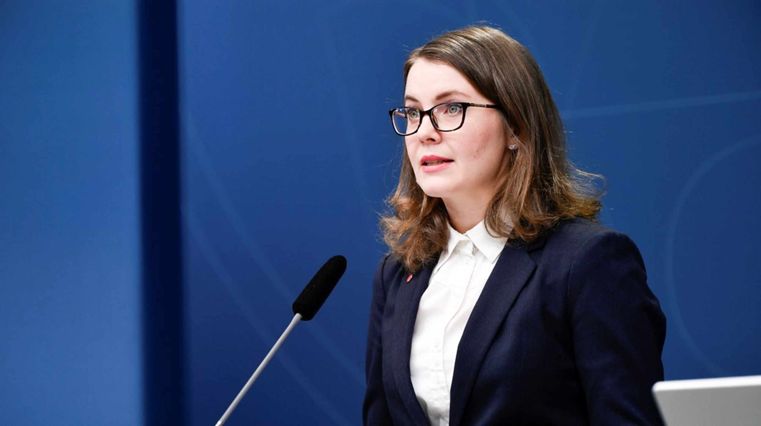 Tajta tidsramar. Civilminister Ida Karkiainen har annonserat att förslaget ska läggas på riksdagens bord den 22 mars, vilket gör att lagrådet snabbt ska få säga sitt. <br>