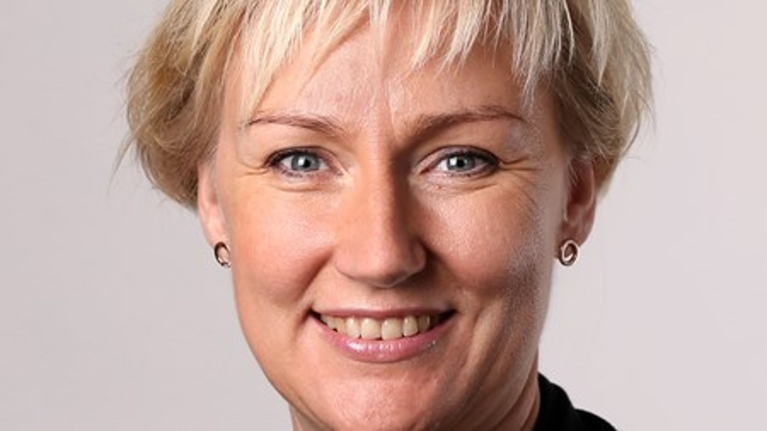 Minister för högre utbildning och forskning&nbsp;Helene Hellmark Knutsson (S)&nbsp;