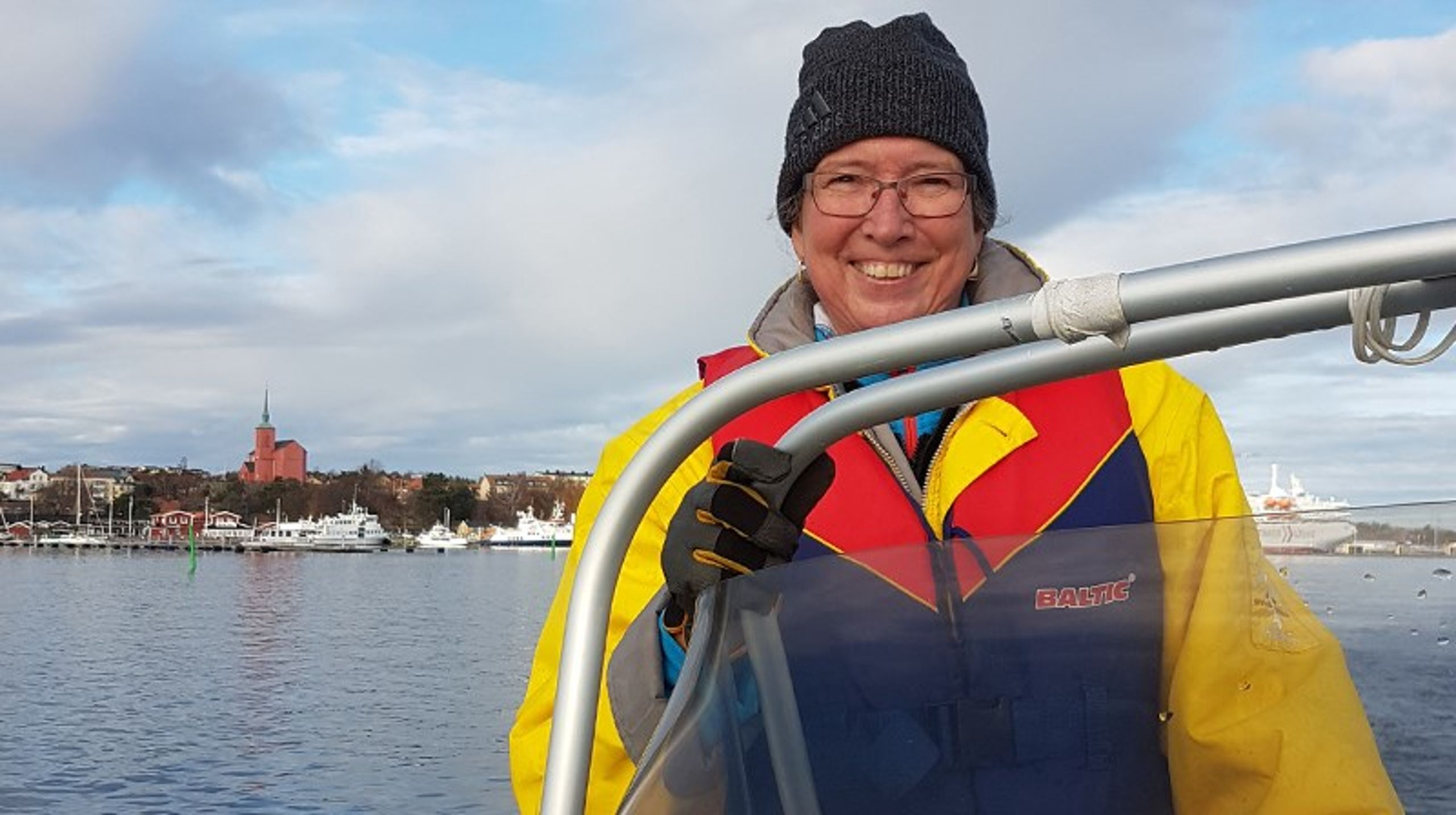 Eva Thörnelöf är själv inte ute och fiskar så mycket längre, men gillar att vara med på fisketurer.