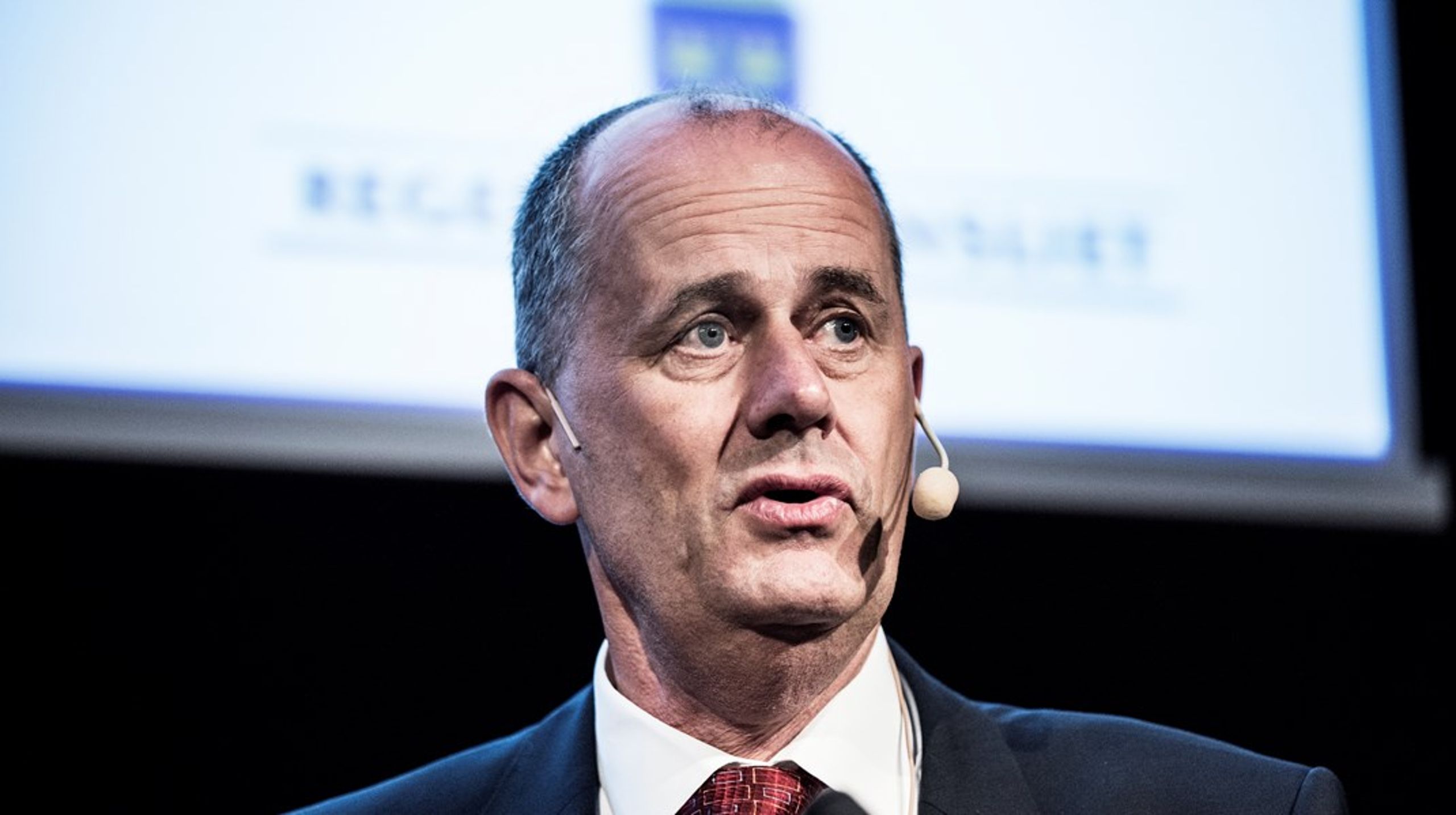 Finansmarknadsminister i Reinfeldts regeringen mellan åren 2010 och 2014. I dag dubbel flygplatsutredare samt ordförande i styrelsen för Transportstyrelsen.
