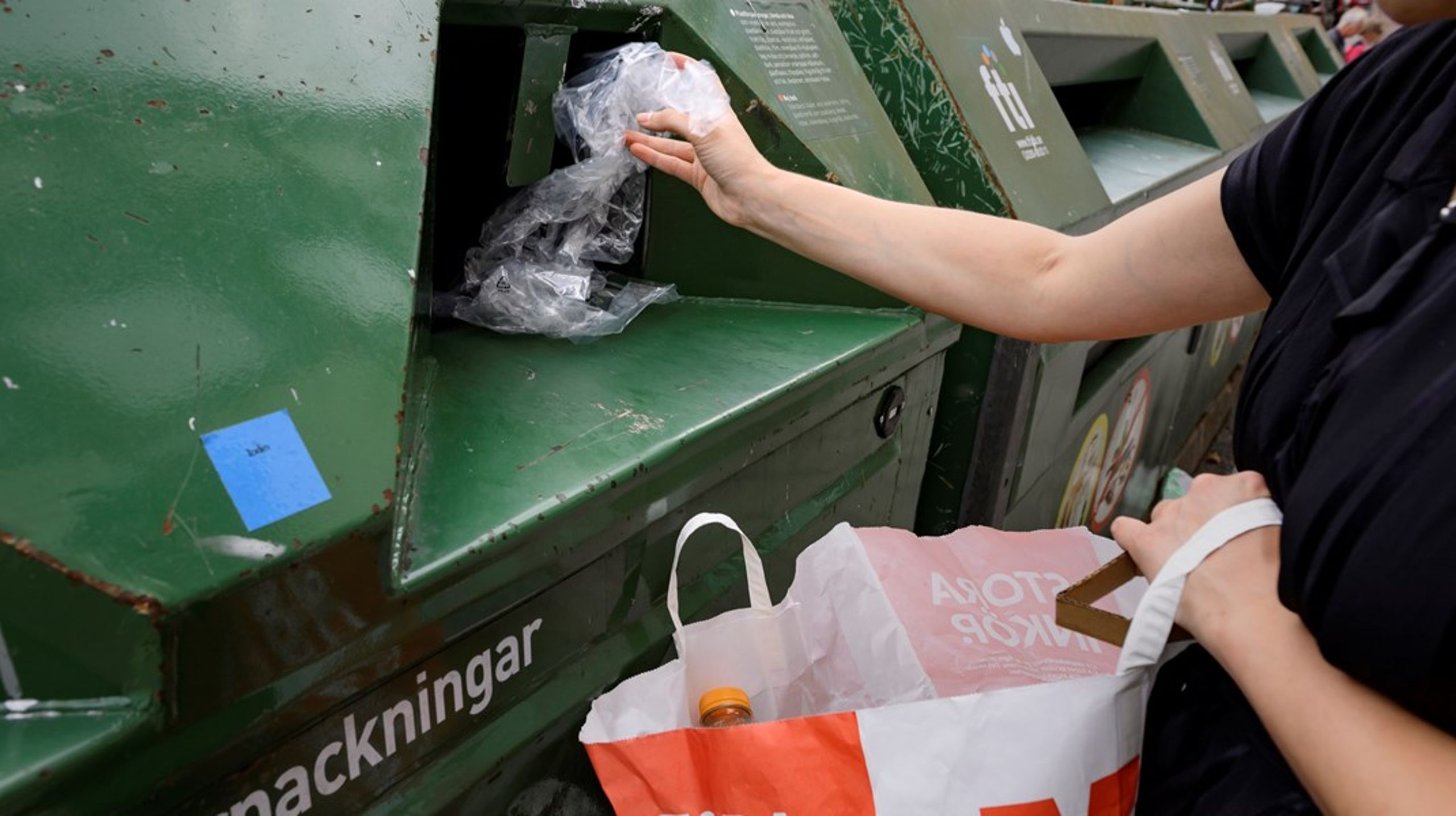 EU har beslutat om höjda mål för återvinning av förpackningar. Det ligger nu på riksdagens bord att fatta beslut om detta för att få ett system på plats före 2023,&nbsp;skriver debattörerna.<br>