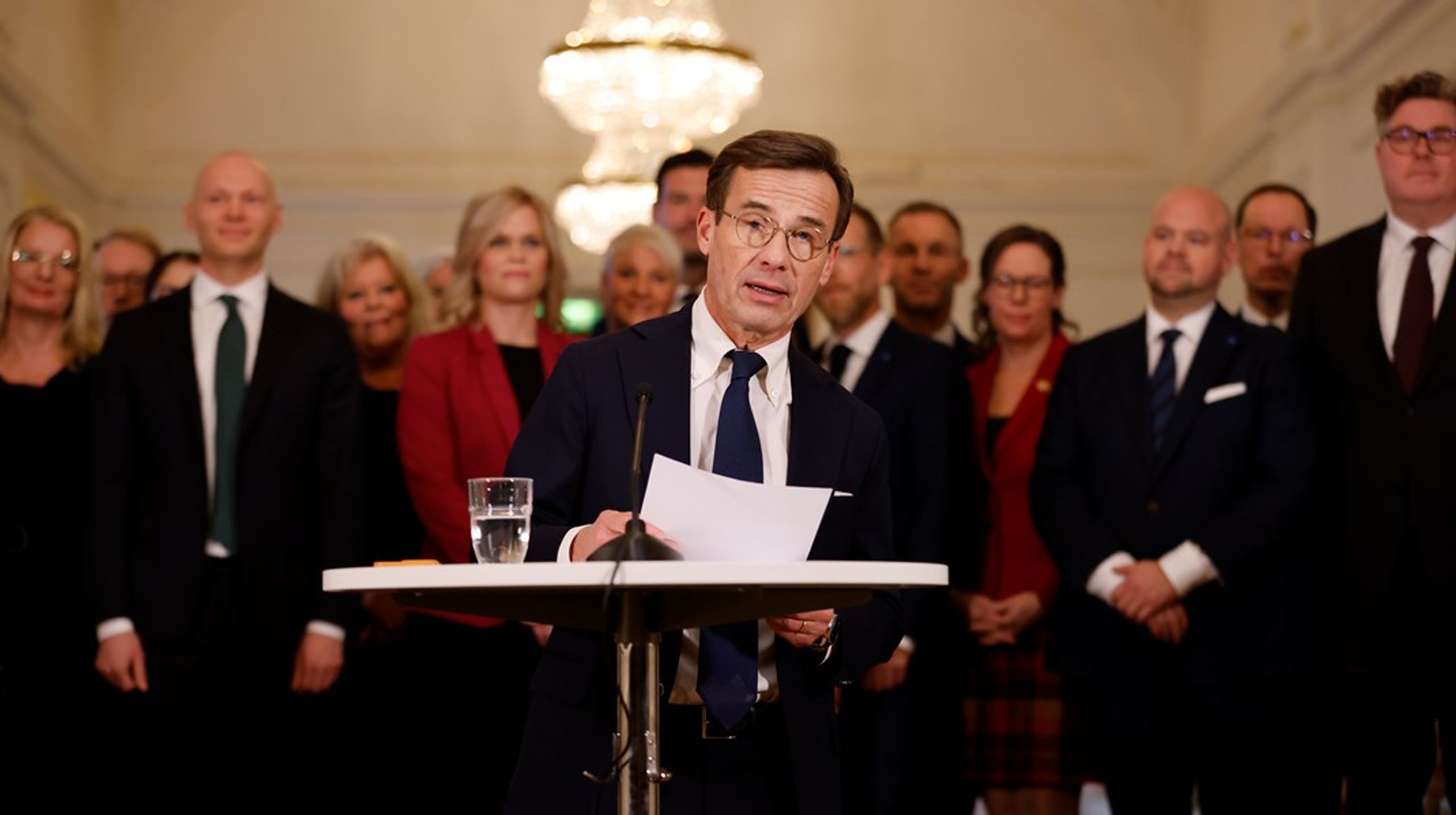 Nyvalda statsministern Ulf Kristersson (M) presenterade på tisdagen ministrarna i den nya trepartiregeringen.