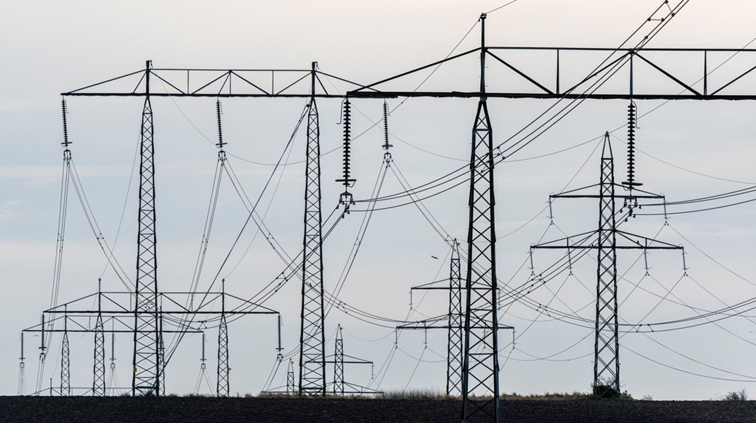 Med mer flexibla elpriser kan svenska konsumenter komma att kapa sina elräkningar.