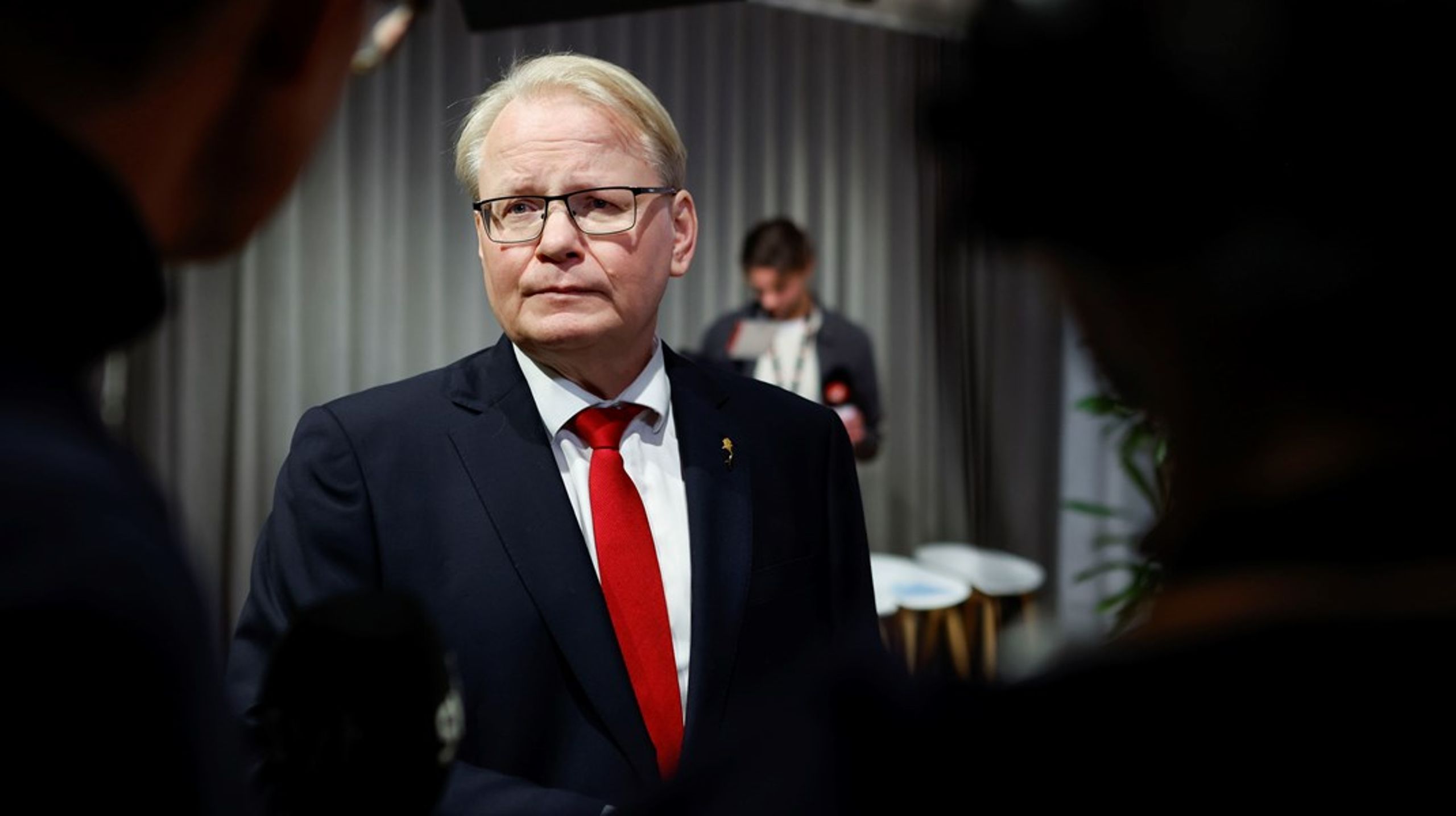 Peter Hultqvist är inte bara tidigare försvarsminister, han är även en många riksdagsledamöter med en bakgrund i scoutrörelsen.