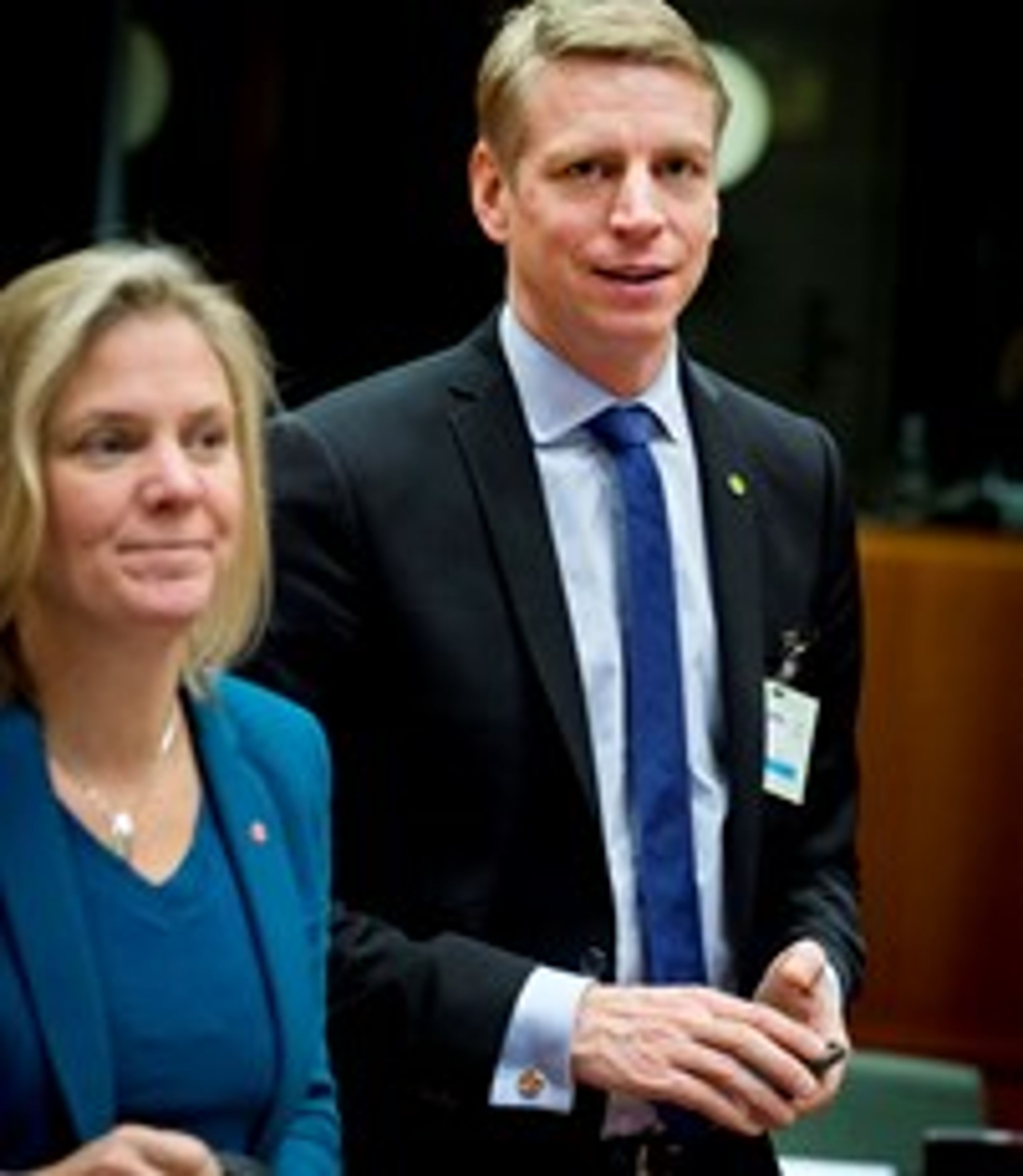 Finansminister Magdalena Andersson (S) och finansmarknadsminister Per Bolund (MP) vill inte att Sverige går med i samarbetet om en finansskatt. I stället ska det bli en egen bankskatt.