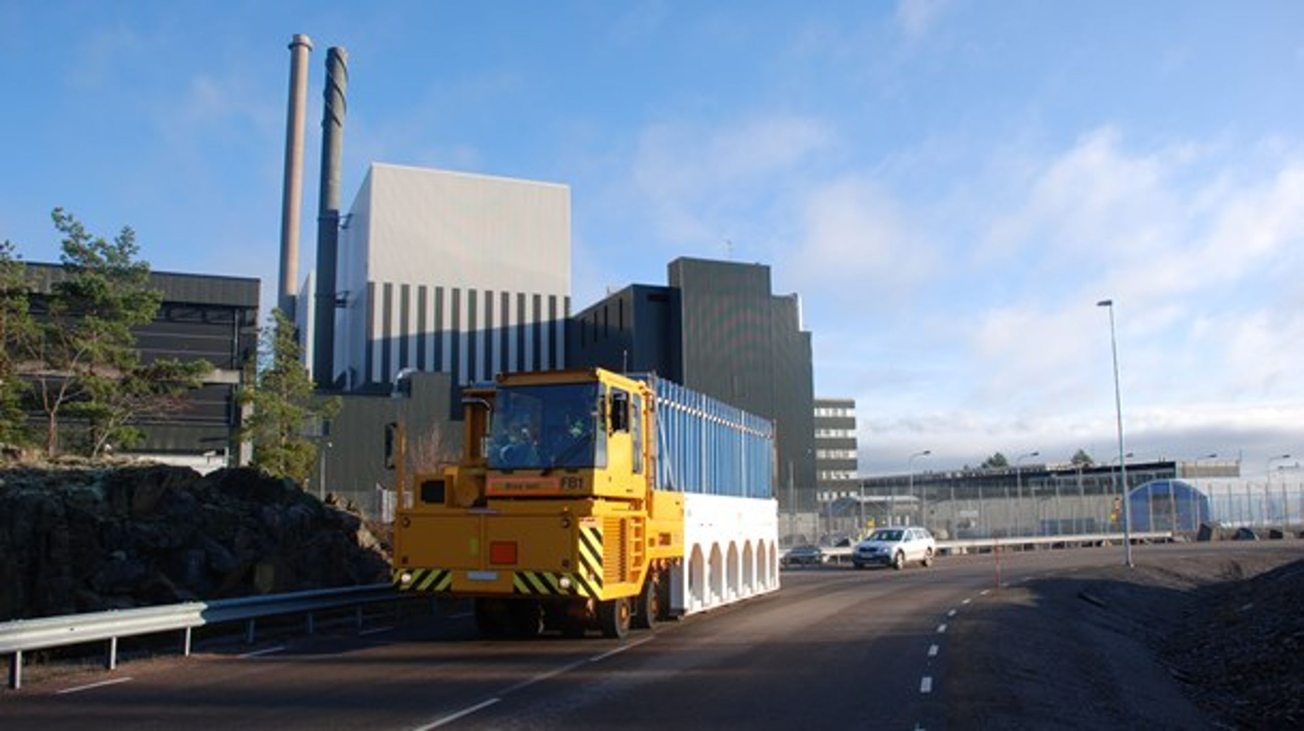 Kärnbränsletransport vid OKG:s kärnkraftverk i Oskarshamn.