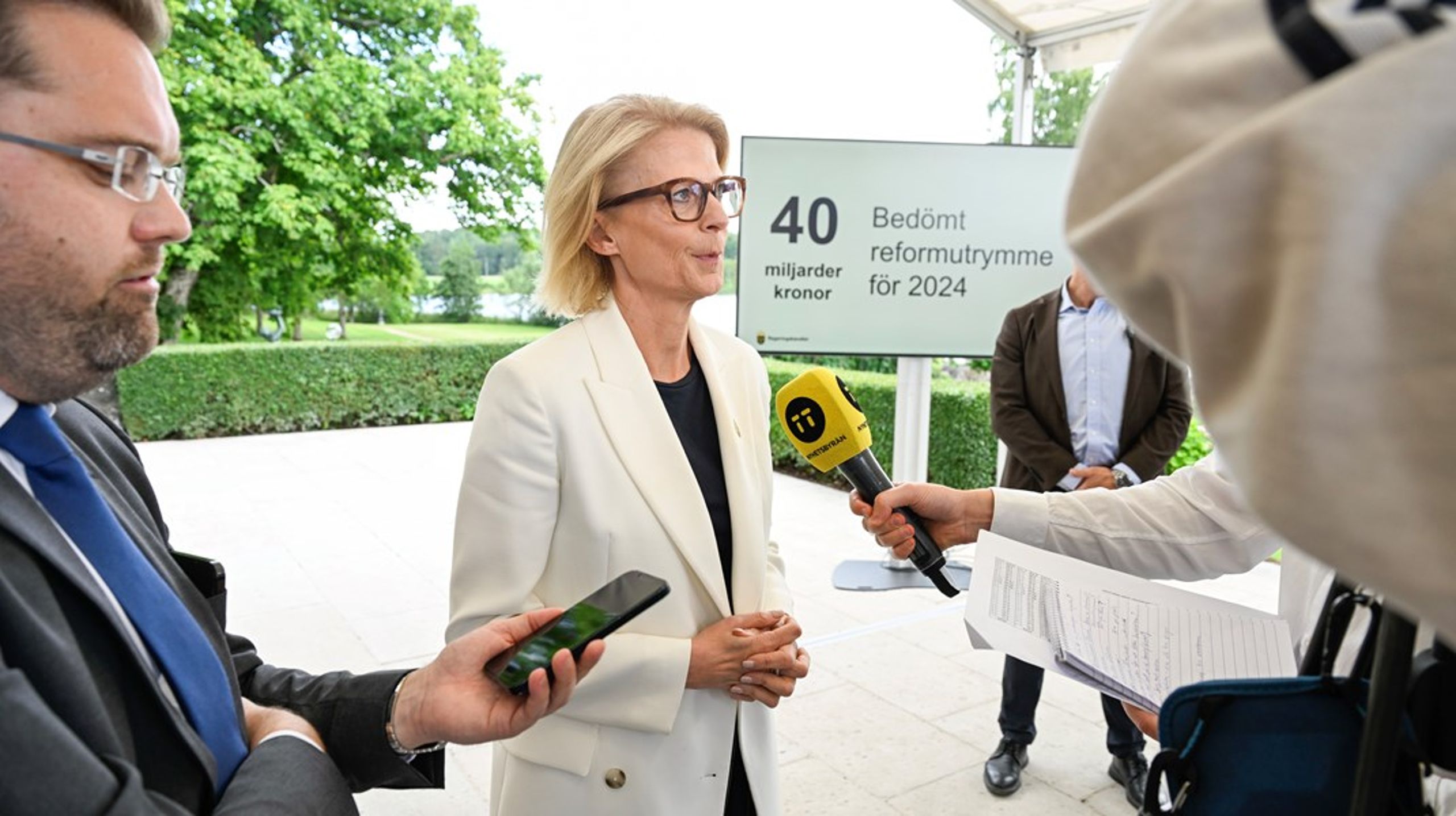 Finansminister Elisabeth Svantesson presenterade traditionsenligt regeringens prognos för nästa år och förutsättningarna för 2024 års budget på Harpsund under torsdagen.&nbsp;