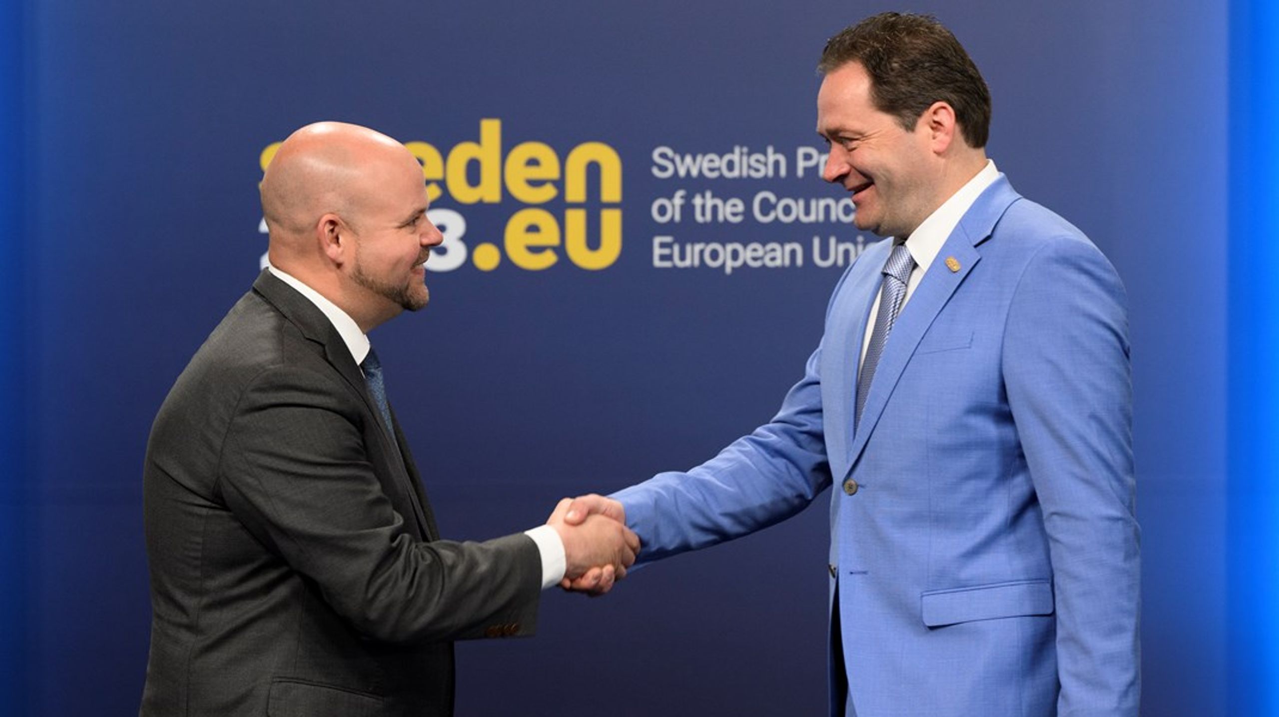 Landsbygdsminister Peter Kullgren (KD) och Österrikes jordbruksminister Norbert Totschnig har enats om att arbeta tillsammans för att förändra EU:s vargpolitik.