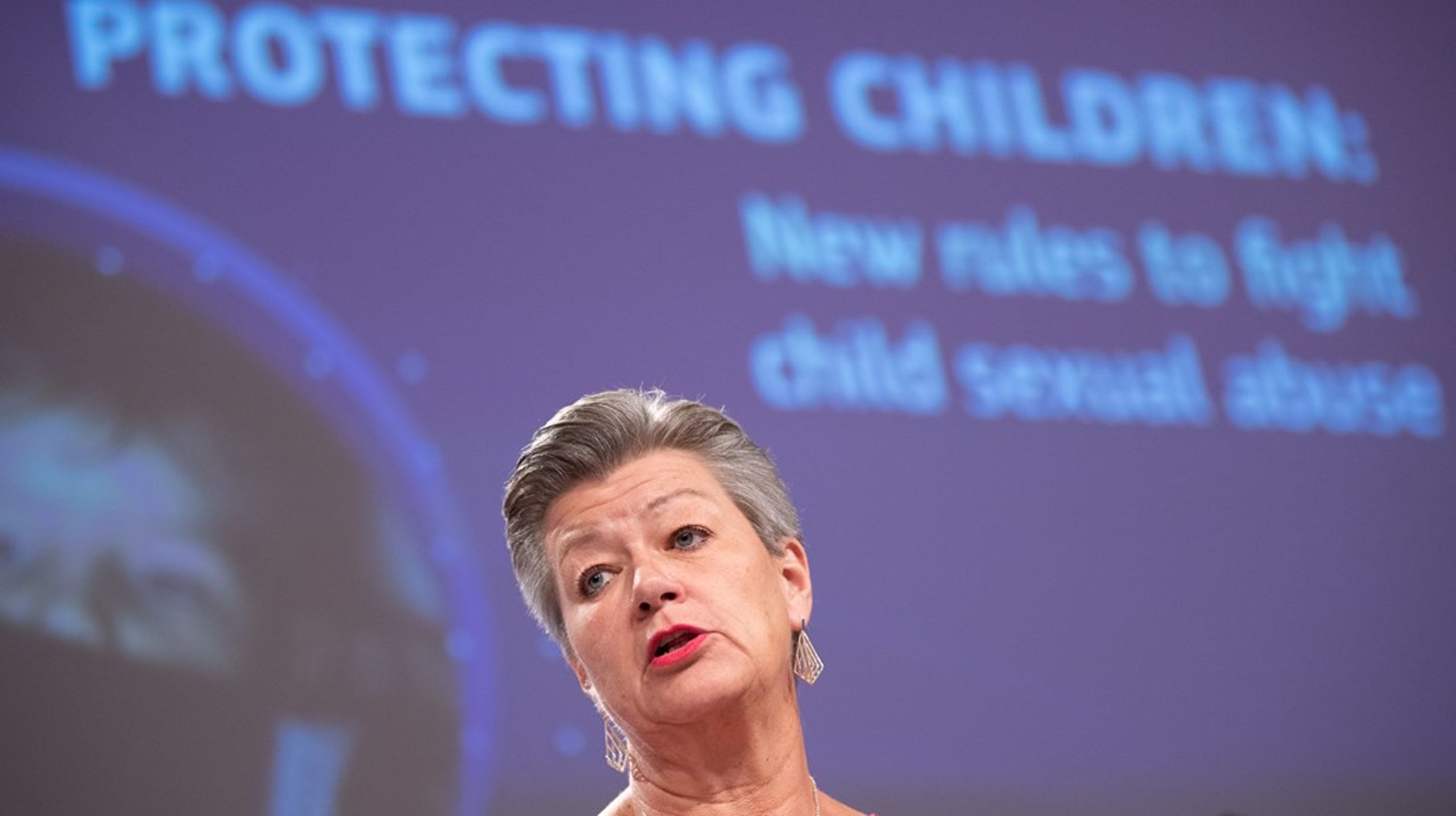 Ylva Johansson är den kommissionär som ligger bakom det högst omstridda lagförslaget för att förebygga och bekämpa sexuella övergrepp mot barn på nätet.<br>