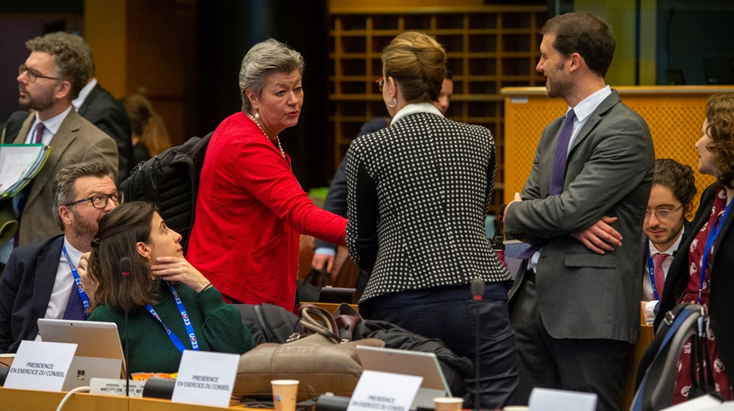 EU:s inrikeskommissionär Ylva Johansson var en av de som deltog i förhandlingar i över två dygn för att nå en uppgörelse om EU:s asyl- och migrationspakt. <br>