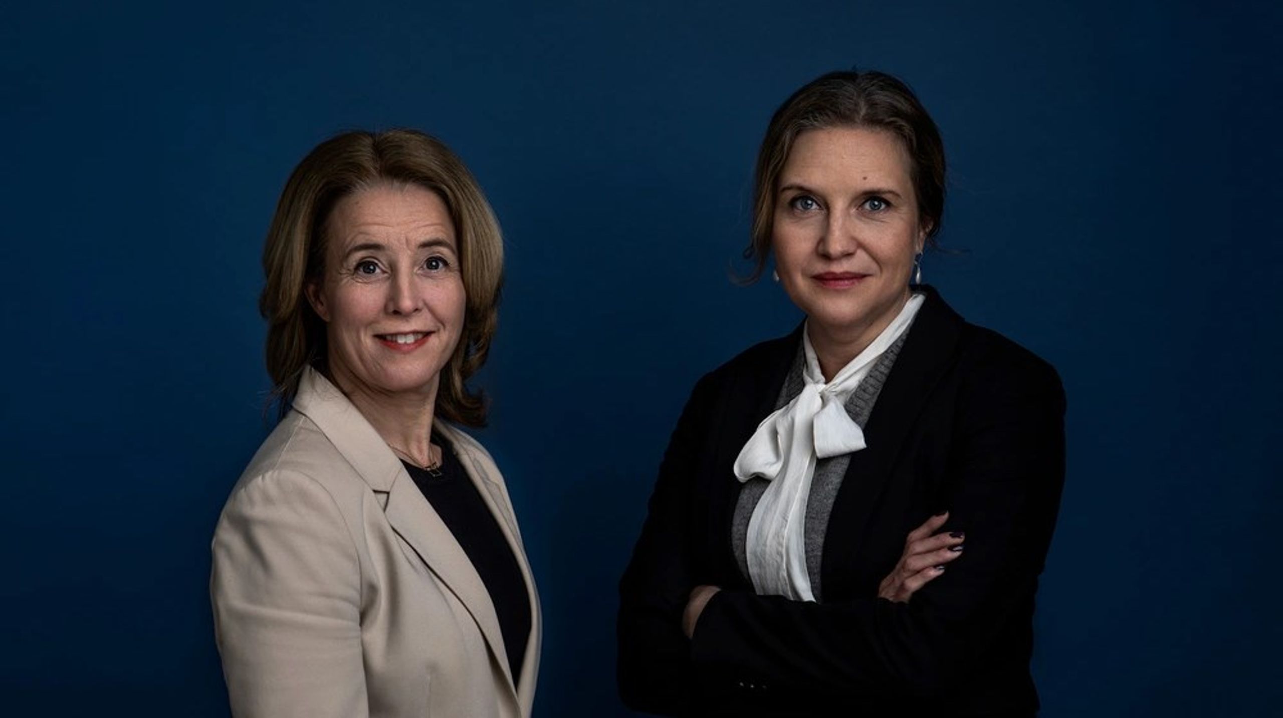 Emma Lennartsson (till vänster) och Maja Fjaestad (till höger) har skrivit en bok om deras pandemierfarenheter.