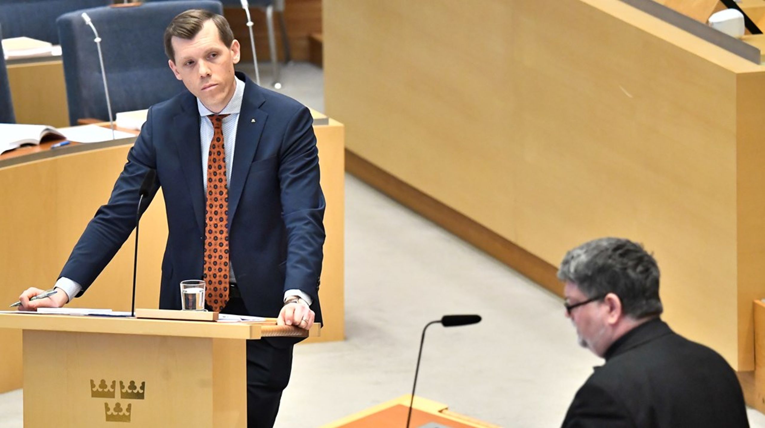 Johan Hultberg (M) anklagade Kristdemokraterna för att filibustra i frågan om juridiskt kön.
