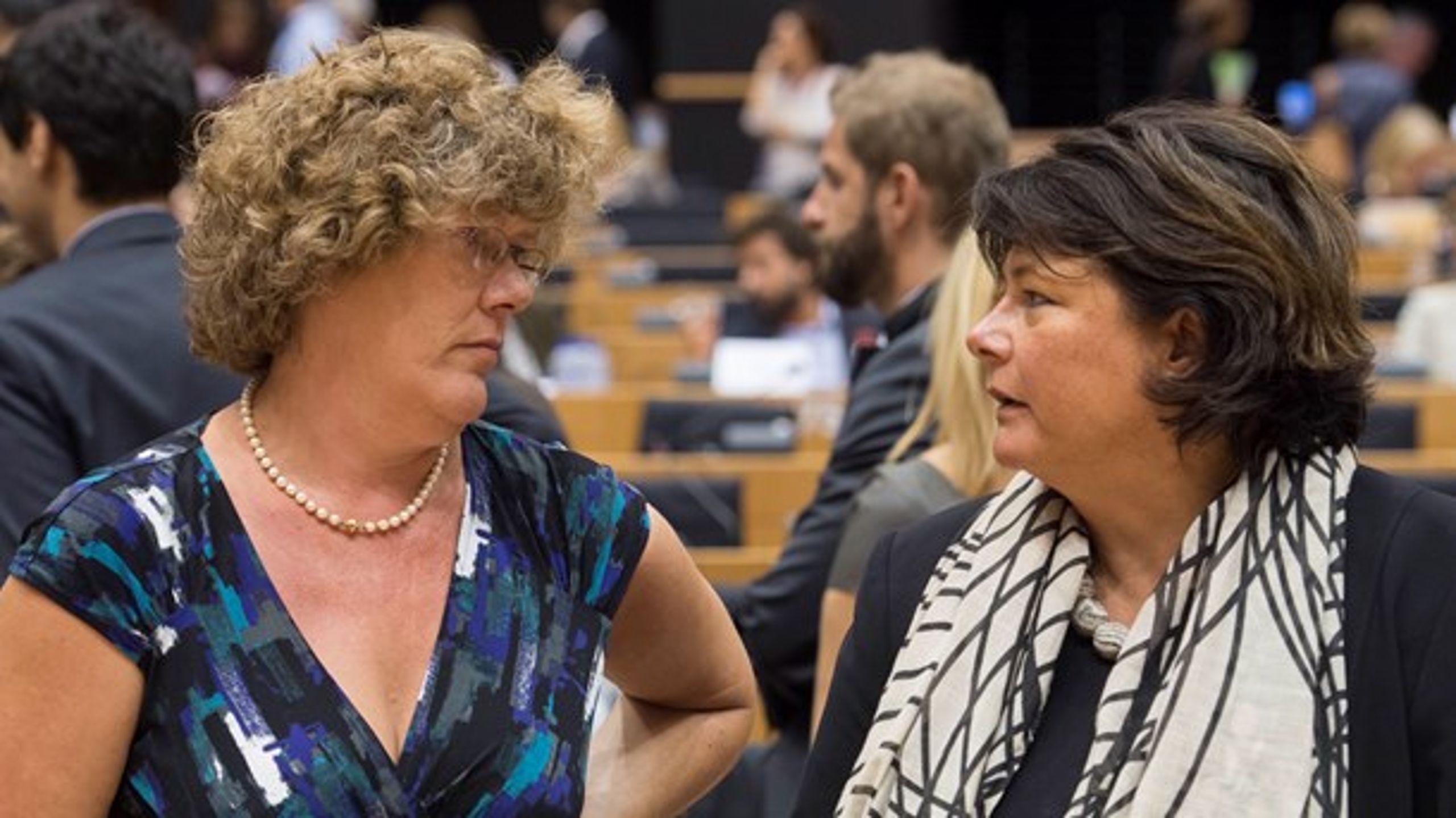 <div>Petra&nbsp;Kammerevert&nbsp;och Sabine Verheyen har nyckelroller i parlamentet om EU-kvot på streamingtjänster. De vill höja kommissionens förslag om 20 procent europeiskt innehåll till 30 procent. Andra i parlamentet vill ha en så hög kvot som 50 procent.&nbsp;</div>