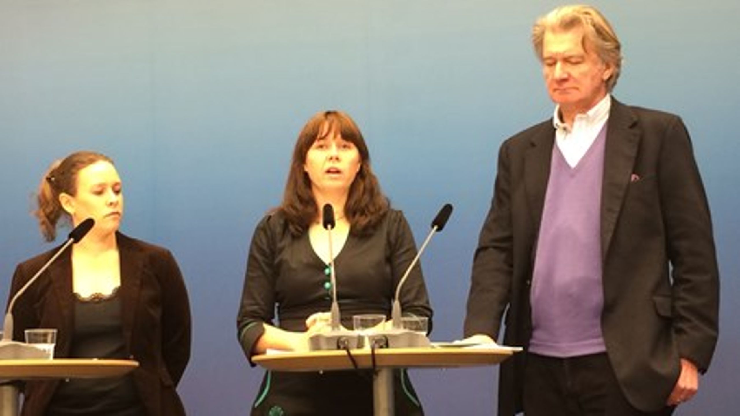 Förra språkröret Maria Wetterstrand, nuvarande språkröret och klimat- och miljöminister Åsa Romson (MP) samt förra EU-parlamentarikern Anders Wijkman.