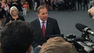 SD:s budgetbesked ökar pressen på Löfven