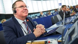 Weimers (SD): Socialdemokrater röstar för mer pengar till EU