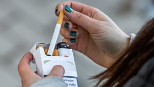 Tobaksskatt kan skärpas: "Subventionera läkemedel för avvänjning"