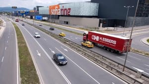 EU överens om grönare vägavgifter –  men svenskt vägval kan dröja