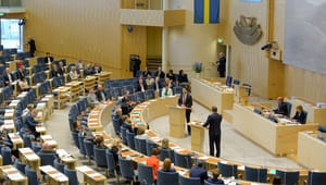 Riksdagen en ledamot kort efter ersättarnas massavhopp