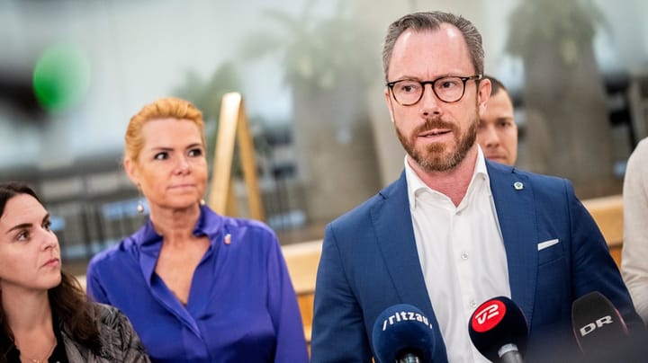 Venstres partiledare avgår och lämnar politiken: ”Tack för allt”
